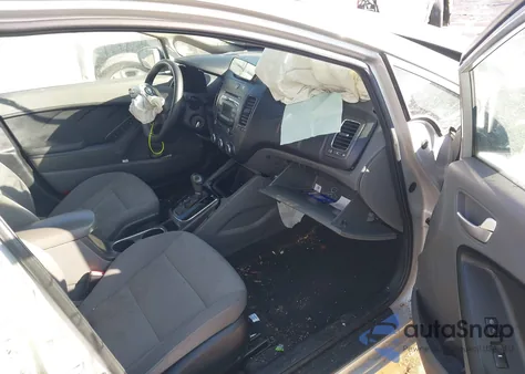 2017 Kia Forte Lx из США, поврежденный, VIN 3KPFK4A71HE139547